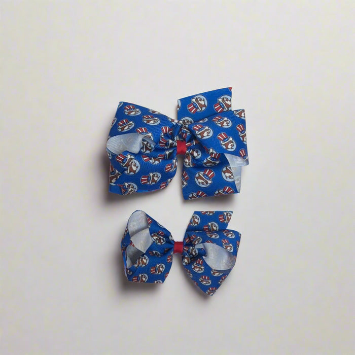 Buc-ee's Blue Patriotic Hair Bow