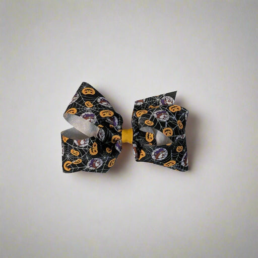 Buc-ee's Halloween Spiderweb Small Bow