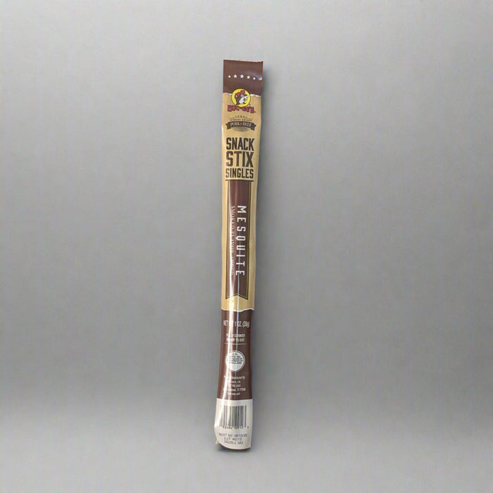 Take the taste of Buc-ee’s on the road with these classic Pork & Beef Snack Stix Singles! Each stick is packed with bold flavor, high-quality ingredients, and that signature Buc-ee’s smokiness. Perfect for road trips, lunch boxes, or quick protein-packed snacking.