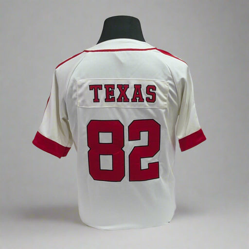 Buc-ee's baseball Jersey backside with Texas and 82' on it.