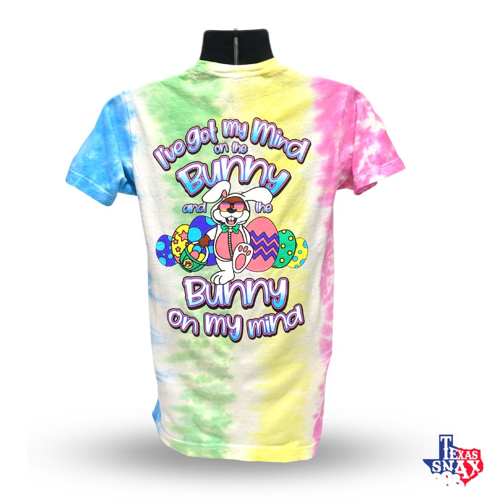 Buc-ee's "Bunny on My Mind" Easter Shirt