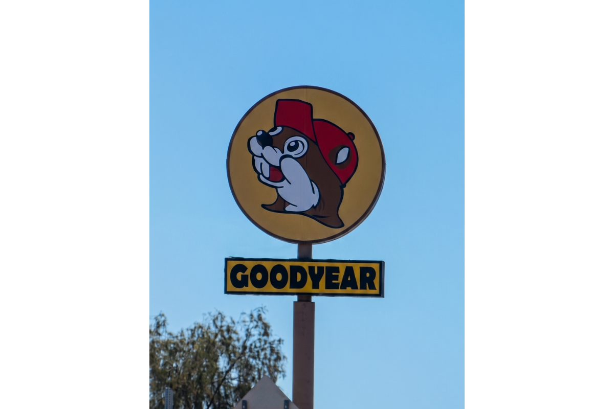 Road Tripping to Buc-ee's: Goodyear, AZ Edition