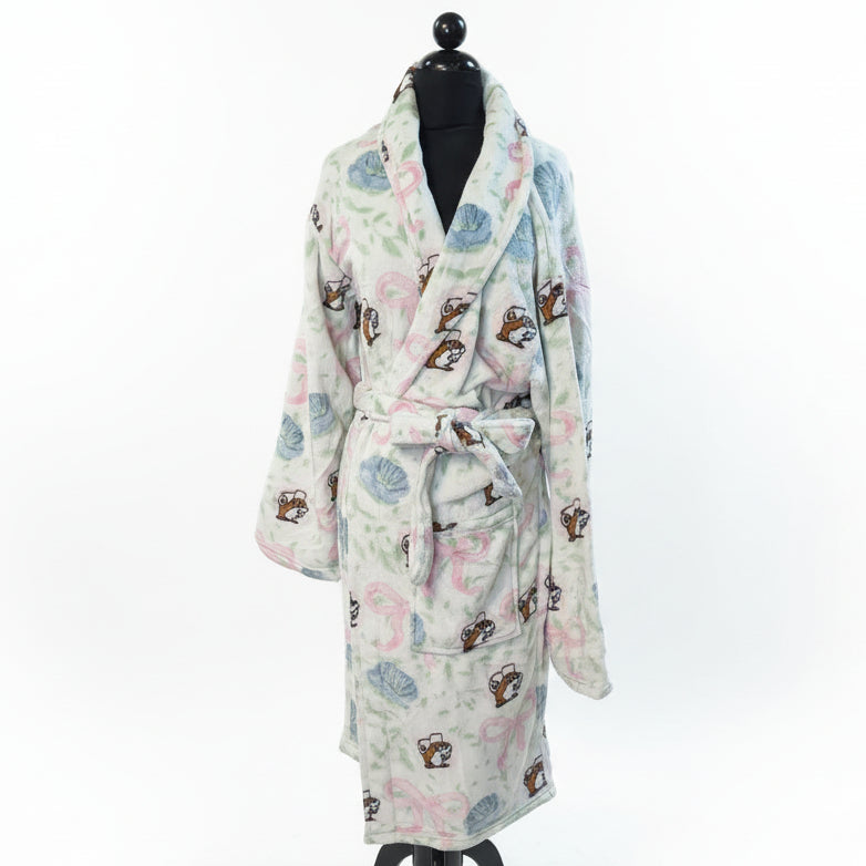 Buc-ee's Blossoms and Bows Robe classic white background.