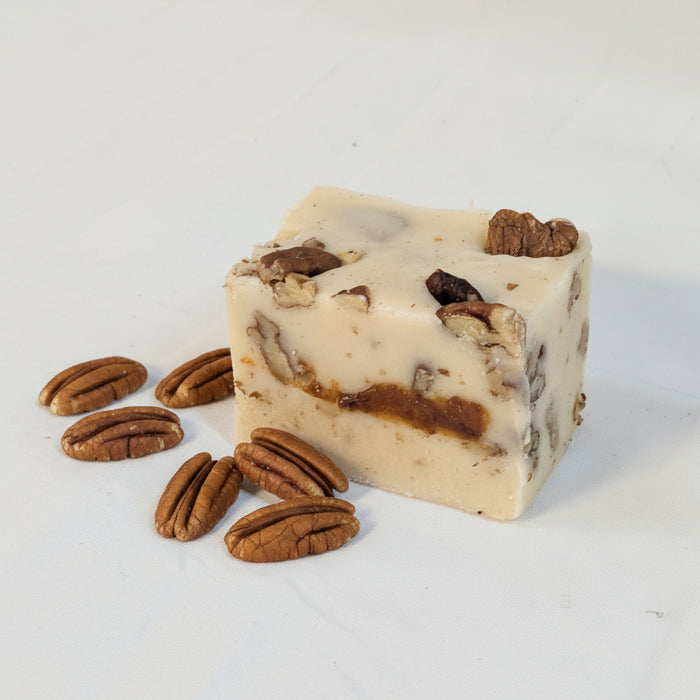 Buc-ee's Pack of Fudge (1.5 lbs)