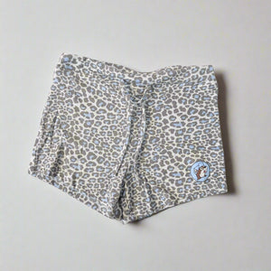 Casual Shorts & Skorts