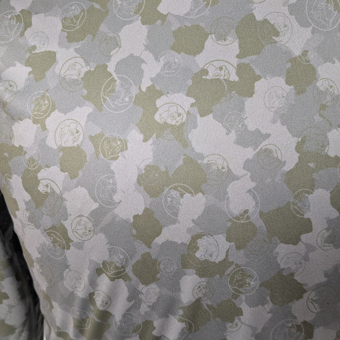 Buc-ee's Long Sleeve Perfomance AOP Camo close up of fabric.