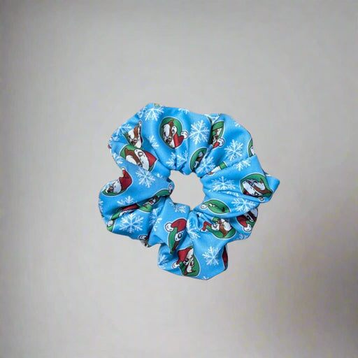Buc-ee's Snowflake Christmas Scrunchie