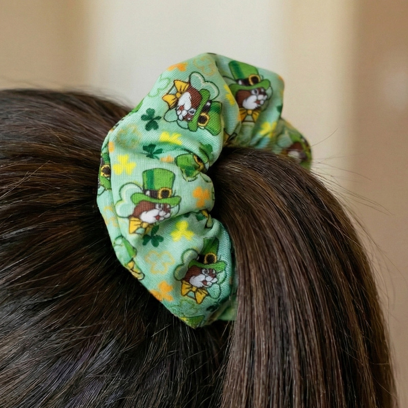 Buc-ee's St. Patrick's Day Scrunchies