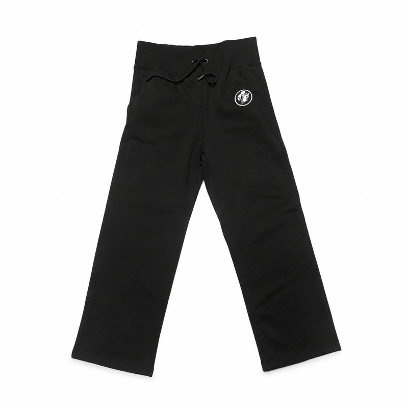Buc-ee's black wide-leg fleece pants with a wide drawstring waistband, side pockets, and a white beaver logo patch