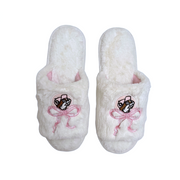 Buc-ee’s Blossoms and Bows slippers in cream, fuzzy open-toe slides with a pink beaver patch and embroidered pink bow
