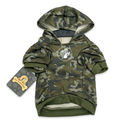 Buc-ee’s green camo pet hoodie with a gray beaver logo, olive ribbed cuffs and hem, and a Pet Essentials hang tag